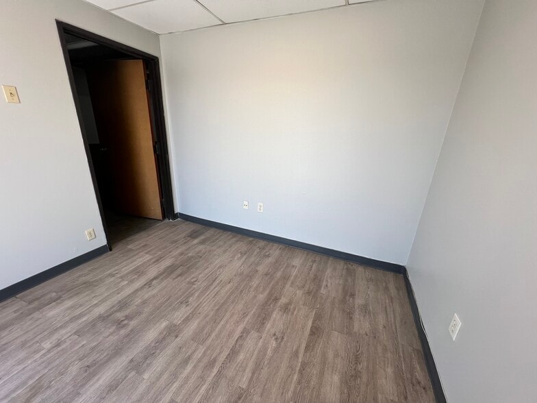 500-508 Alvord Ave, Fort Worth, TX for lease - Building Photo - Image 3 of 4