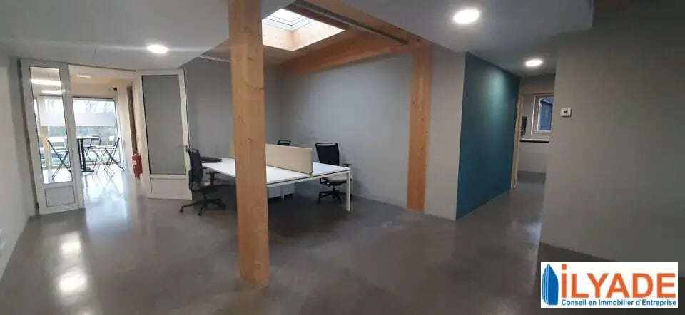 120 Rue Emilien Gautier, Aix-en-Provence for lease - Interior Photo - Image 2 of 6