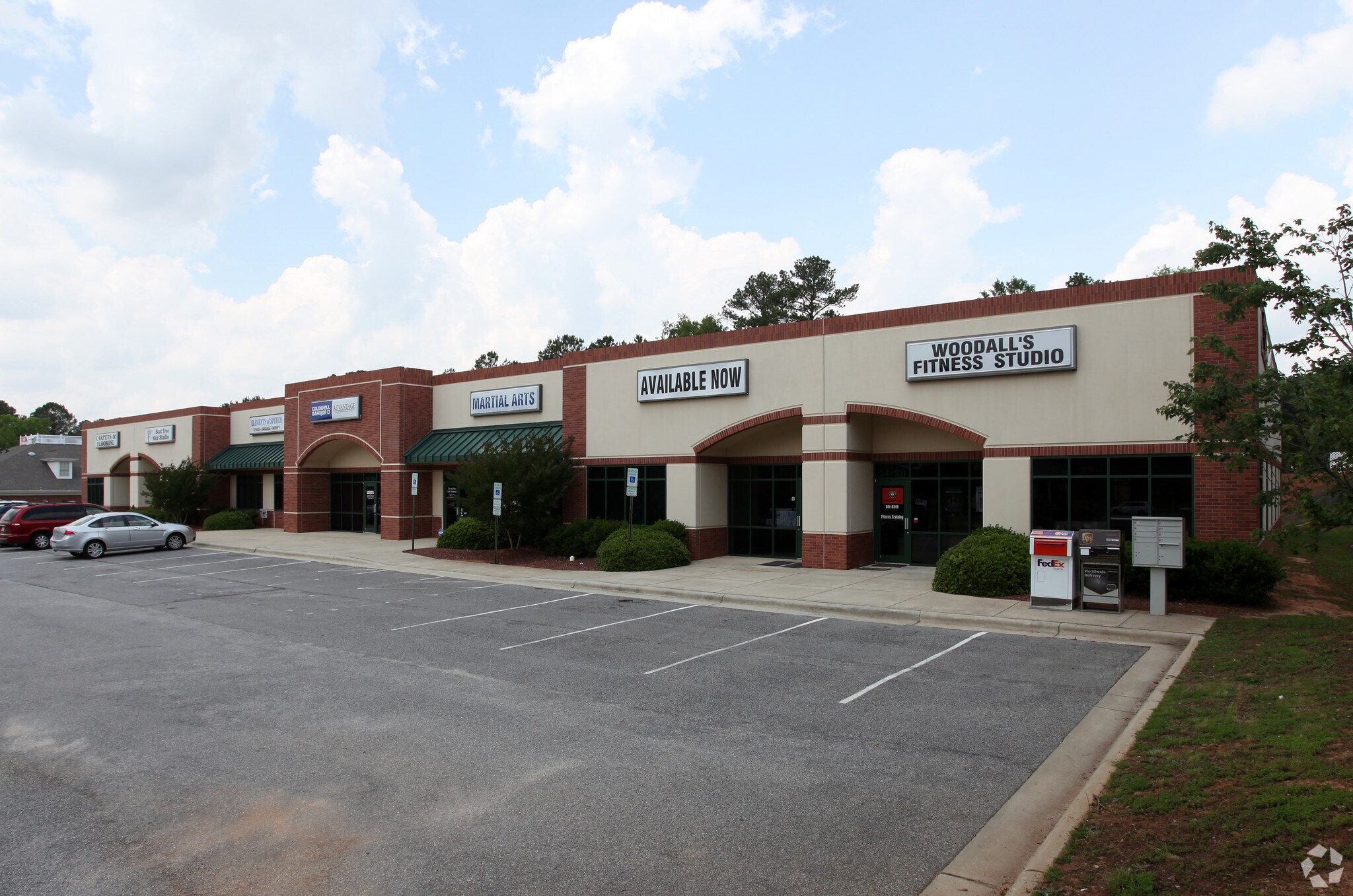 34 Oleander Dr, Clayton, NC for lease Primary Photo- Image 1 of 5