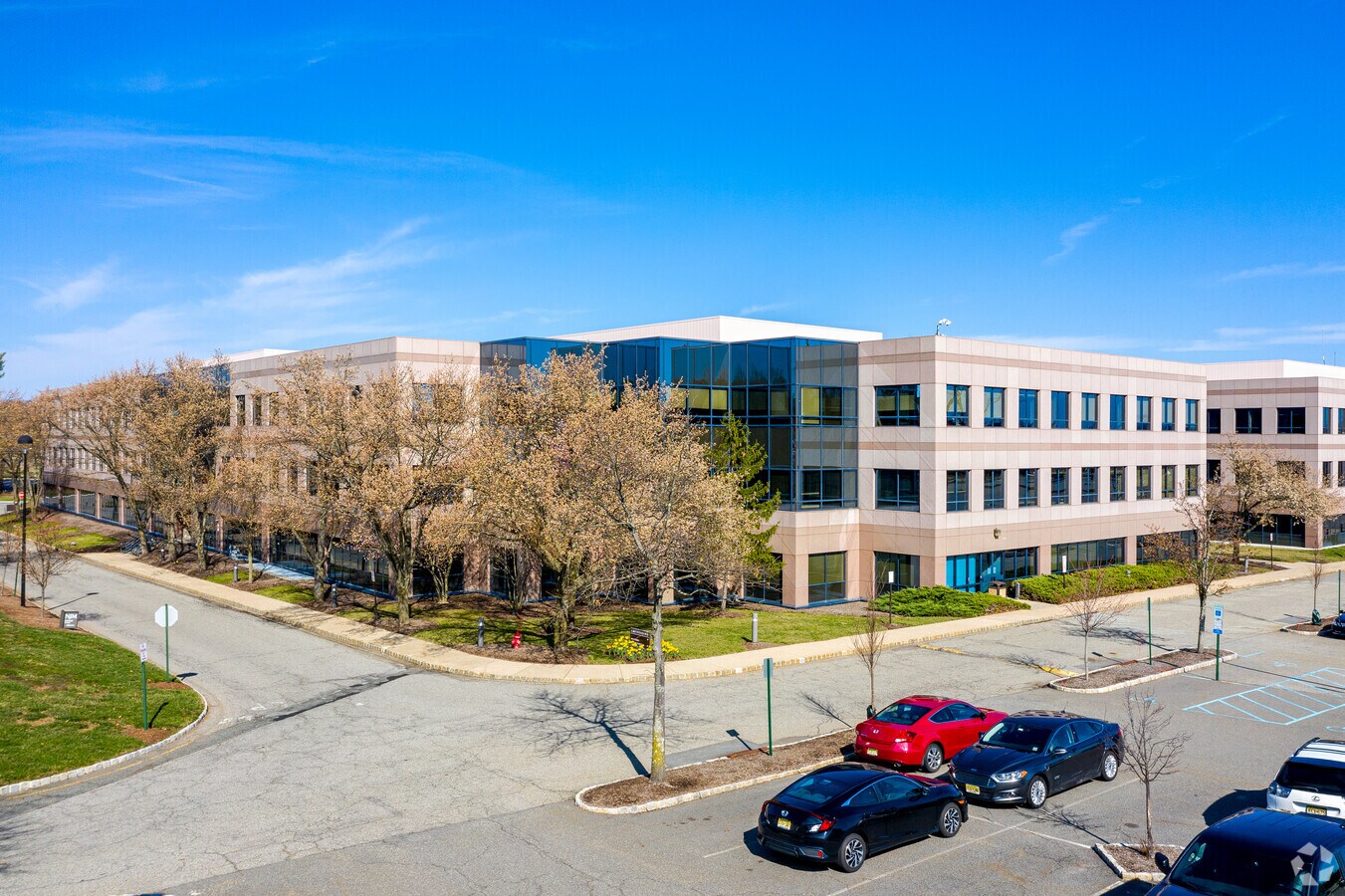 1 Sylvan Way, Parsippany, NJ 07054