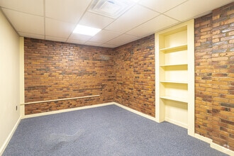 10 Ferry St, Concord, NH for lease Interior Photo- Image 1 of 3