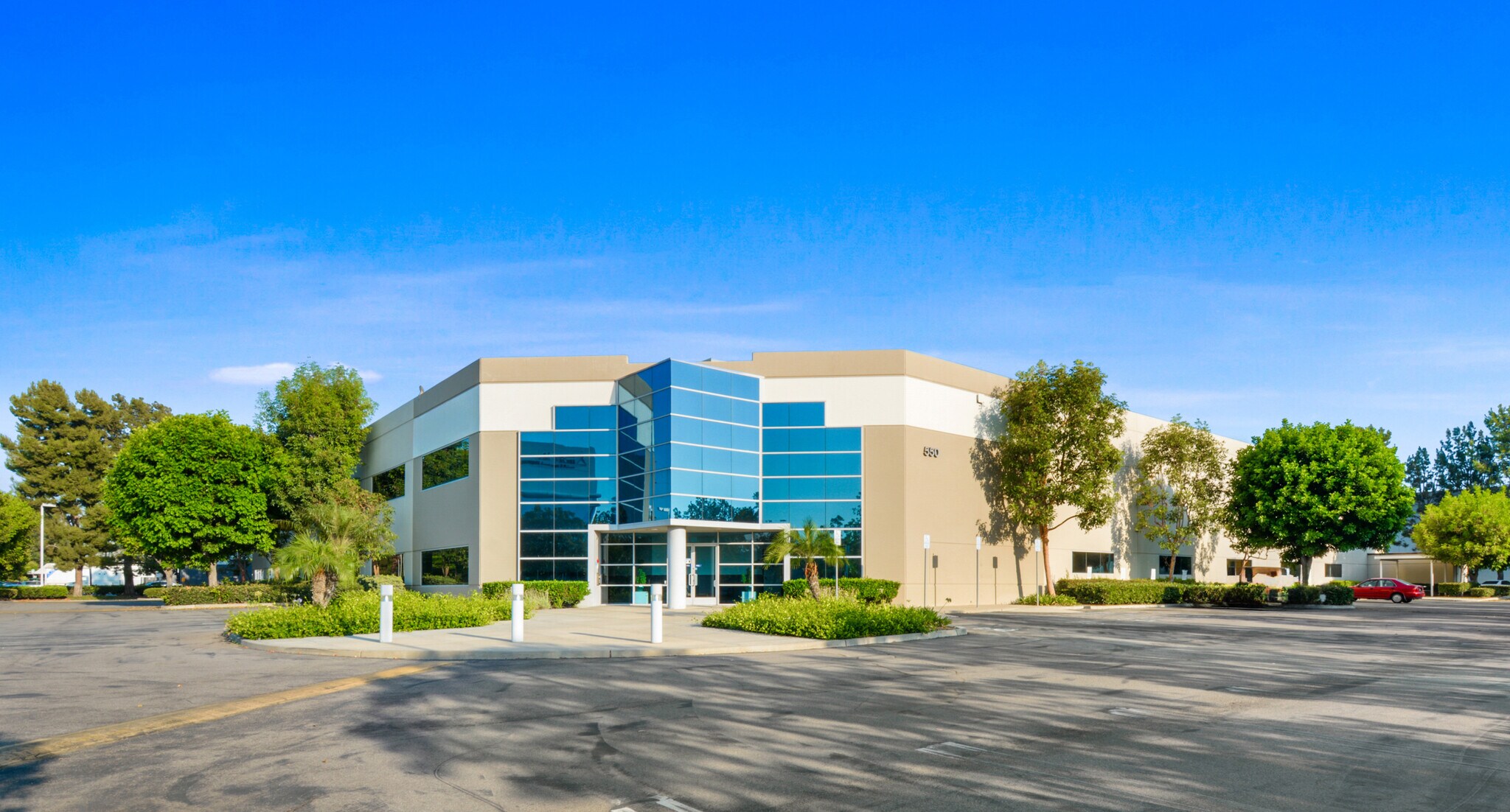 550 Burning Tree Rd, Fullerton, CA for lease Building Photo- Image 1 of 6