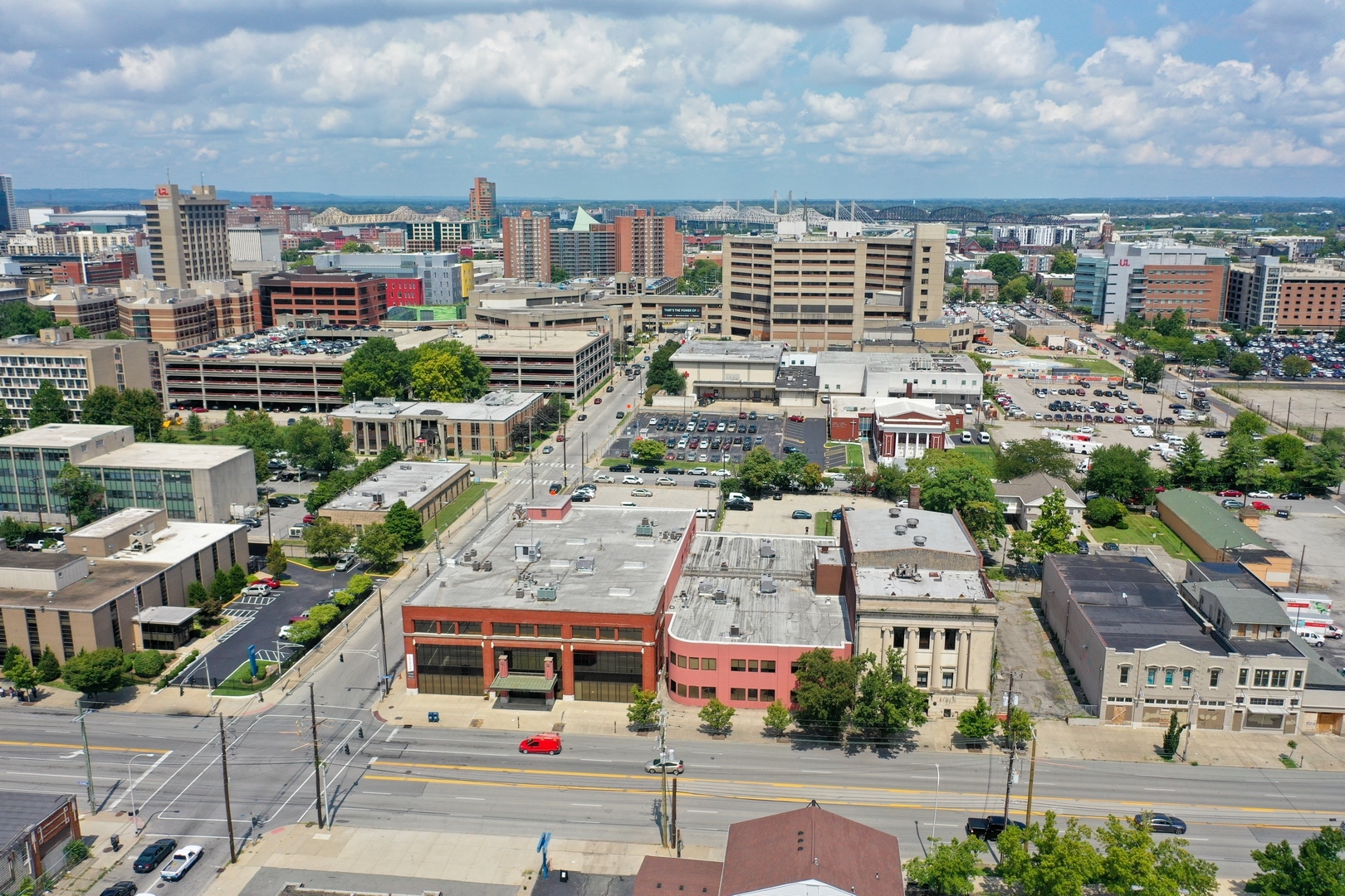 501-505 E Broadway, Louisville, KY 40202 - Med Center I | LoopNet