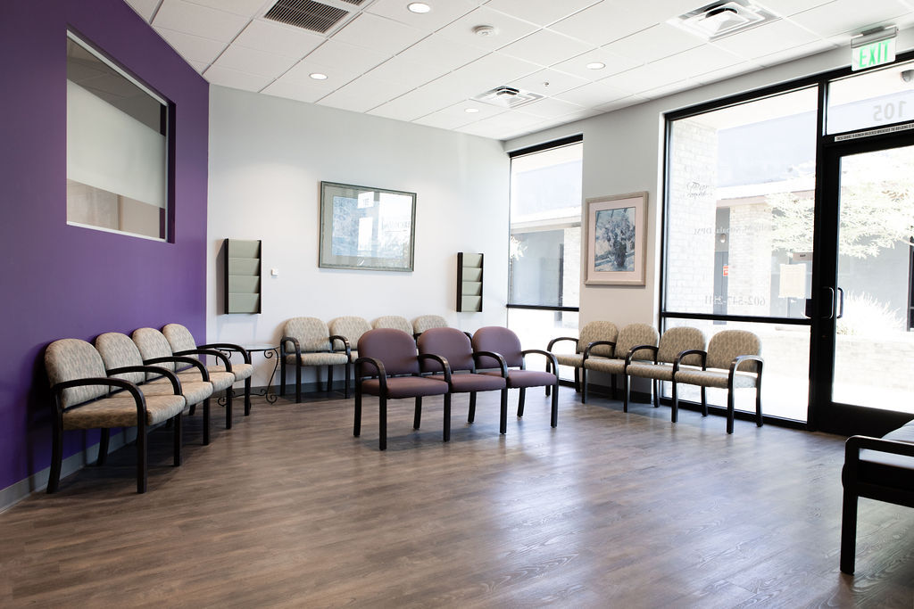 8325 W Happy Valley Rd, Peoria, AZ for lease Interior Photo- Image 1 of 11