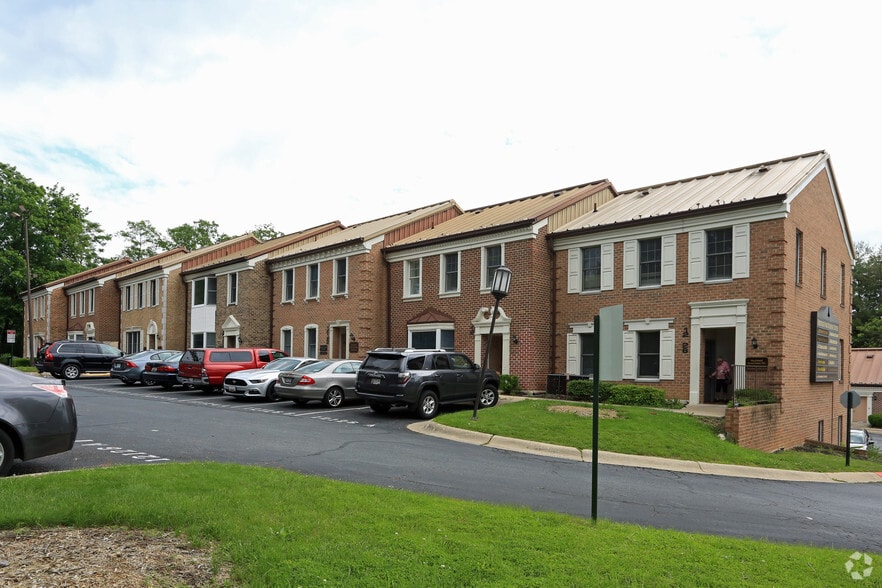 12100-12128 Heritage Park Cir, Silver Spring, MD for lease - Building Photo - Image 3 of 59