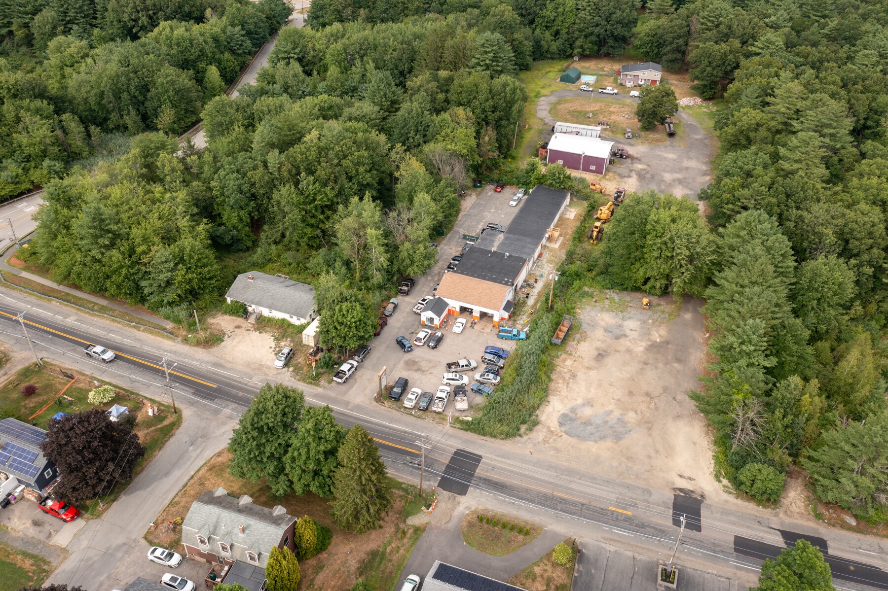 90 Lafayette Rd, Salisbury, MA 01952 Rob Roy's Auto