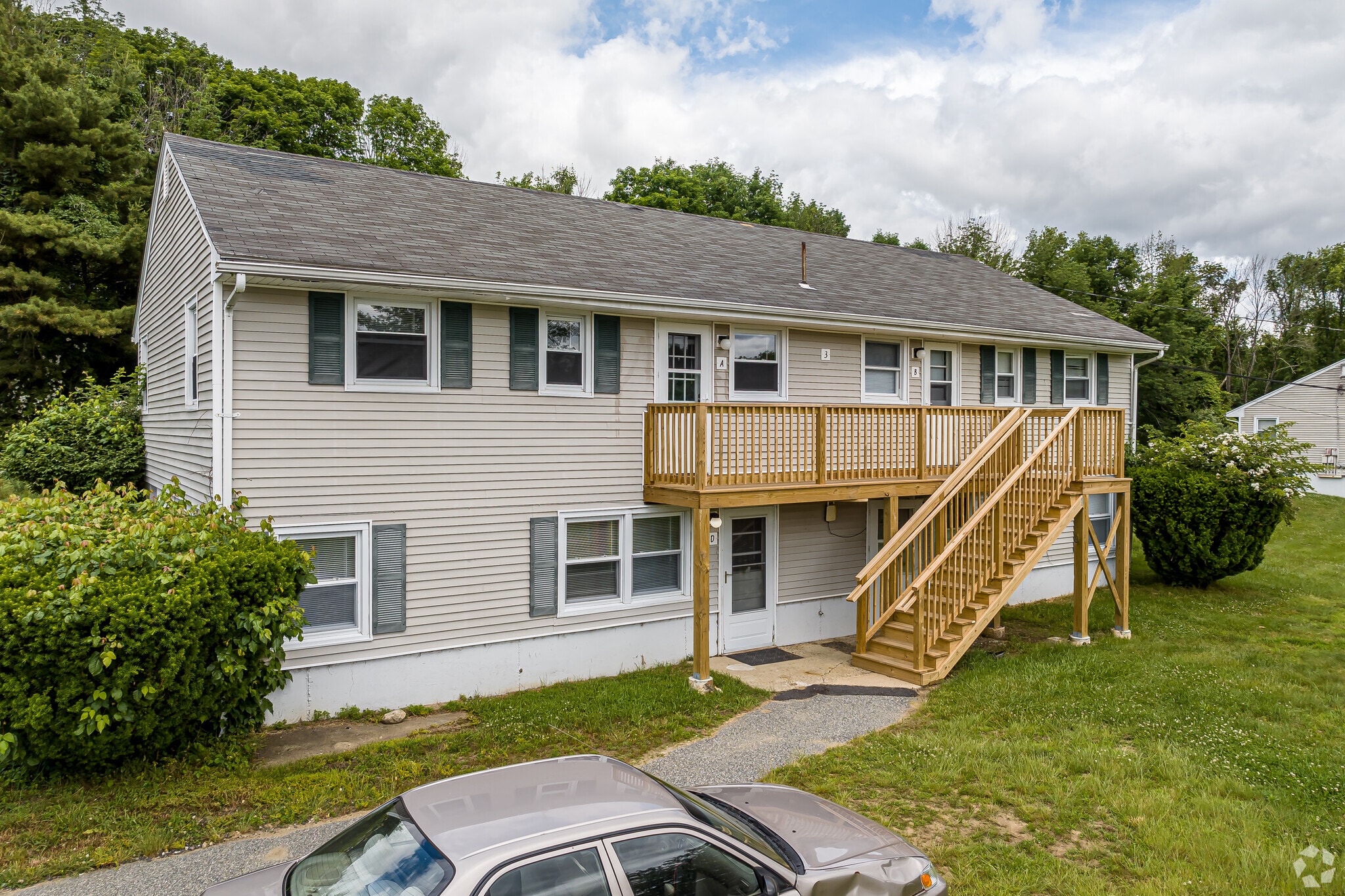1 Carleton Rd, Storrs Mansfield, CT for sale Primary Photo- Image 1 of 20