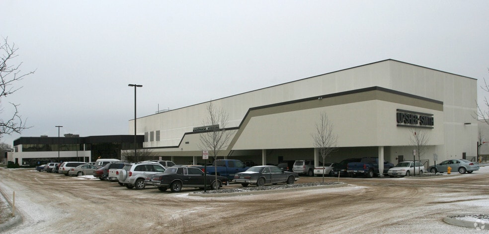 14905 N 23rd Ave, Plymouth, MN for sale - Building Photo - Image 2 of 14