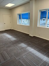 16 Railroad Ave, Hilo, HI for lease Interior Photo- Image 2 of 9