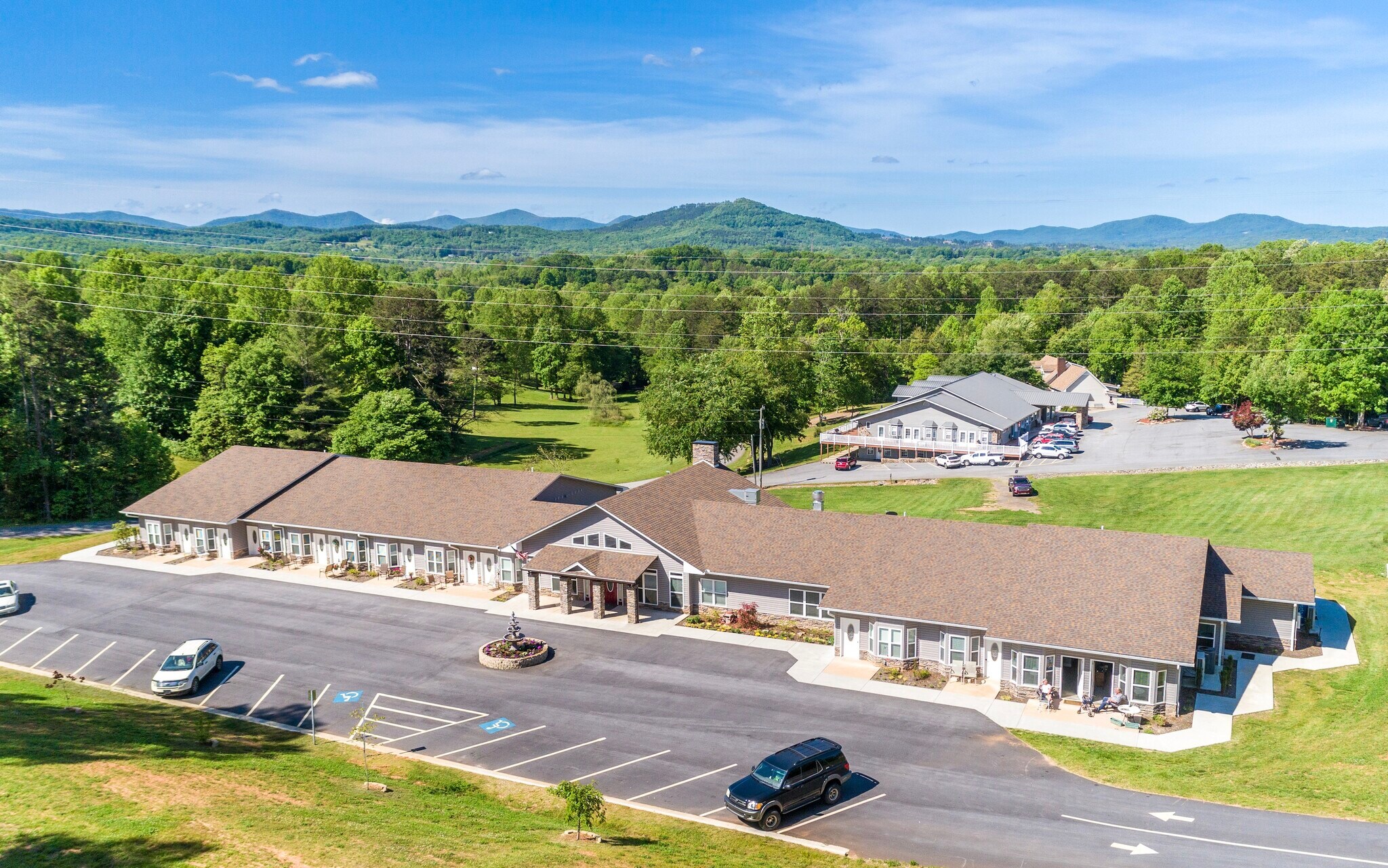 168 Stonehenge Dr, Blairsville, GA 30512 Stonehenge Senior Living