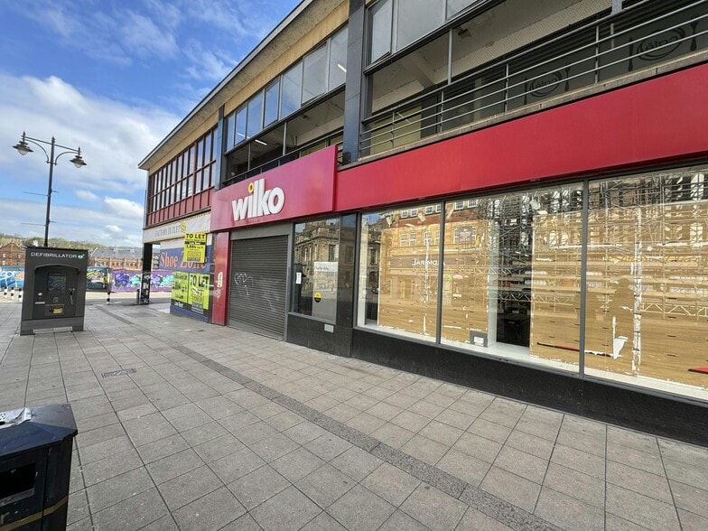 34-38 Haymarket, Sheffield for lease - Building Photo - Image 2 of 8