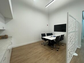 10455 Riverside Dr, Palm Beach Gardens, FL for lease Interior Photo- Image 2 of 18