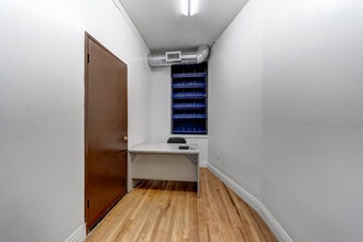 6350-6356 Van Nuys Blvd, Van Nuys, CA for lease Building Photo- Image 1 of 3