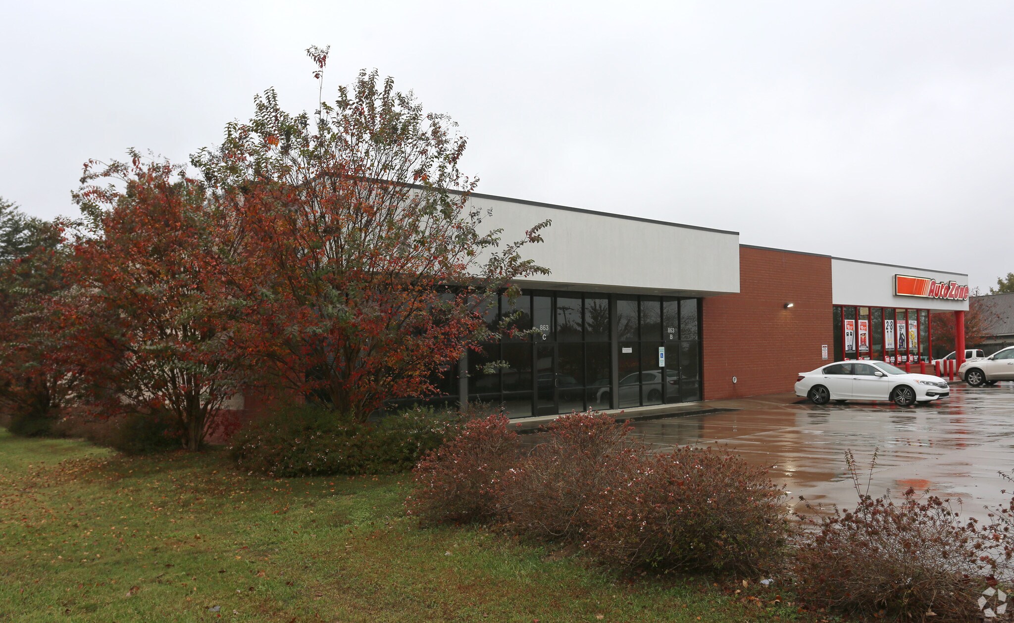 863 S Main St, Graham, NC for sale Primary Photo- Image 1 of 1