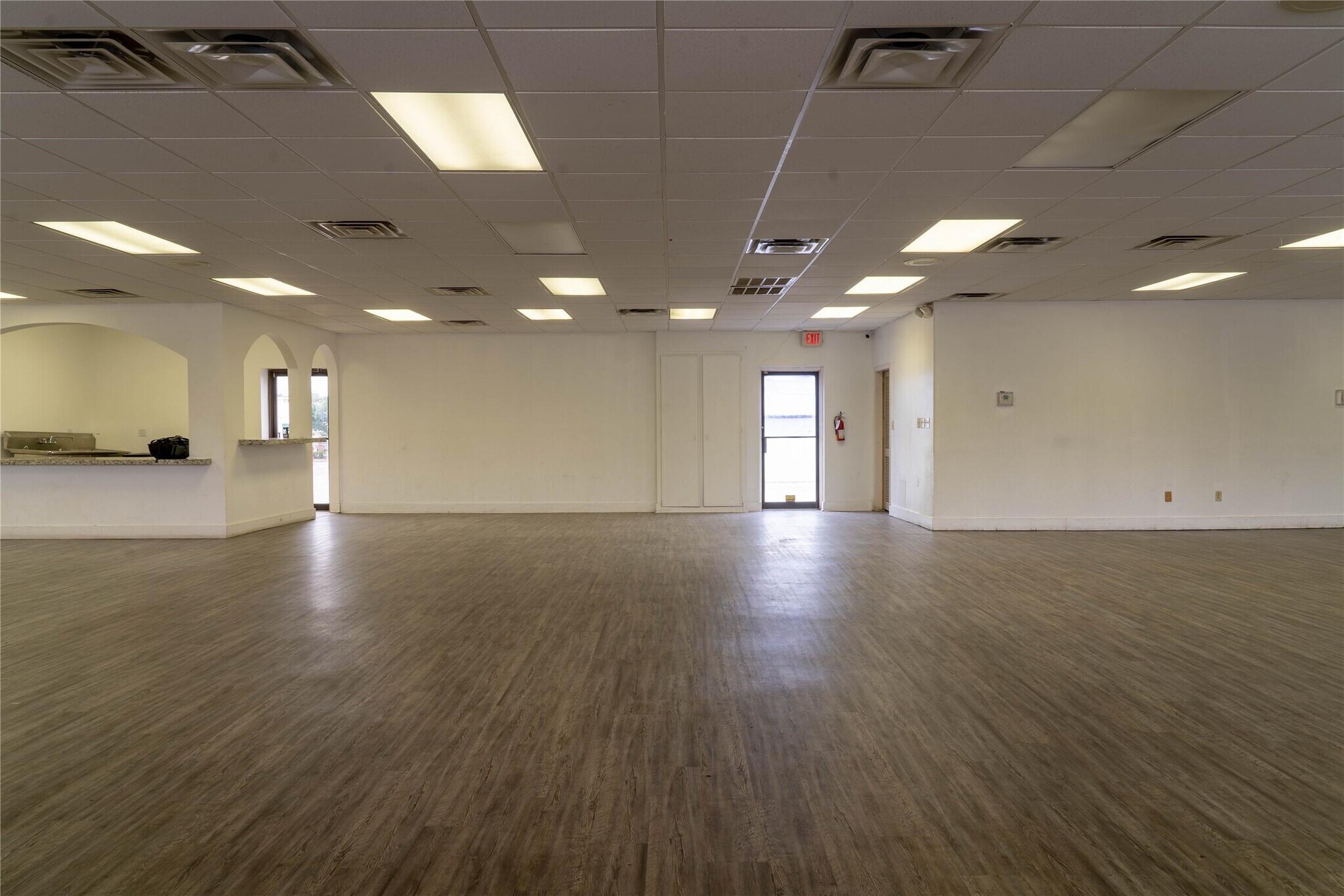 503 W Church St, Grand Prairie, TX 75050 Retail for Sale