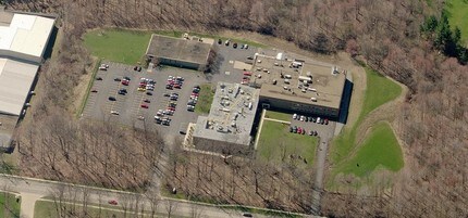 7510 E Pleasant Valley Rd, Independence, OH - AERIAL  map view