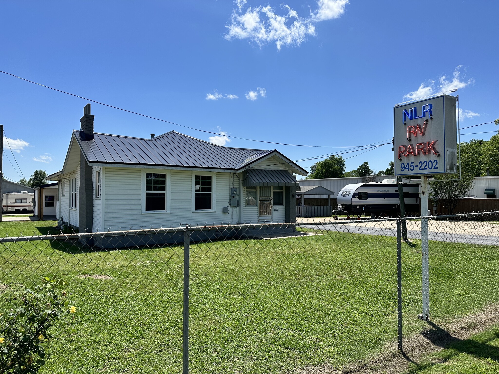 7918 US-70, North Little Rock, AR for sale Primary Photo- Image 1 of 6