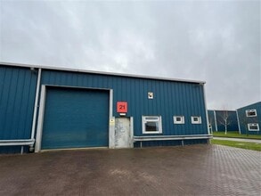 Slippery Gowt Ln, Wyberton for lease Building Photo- Image 1 of 5