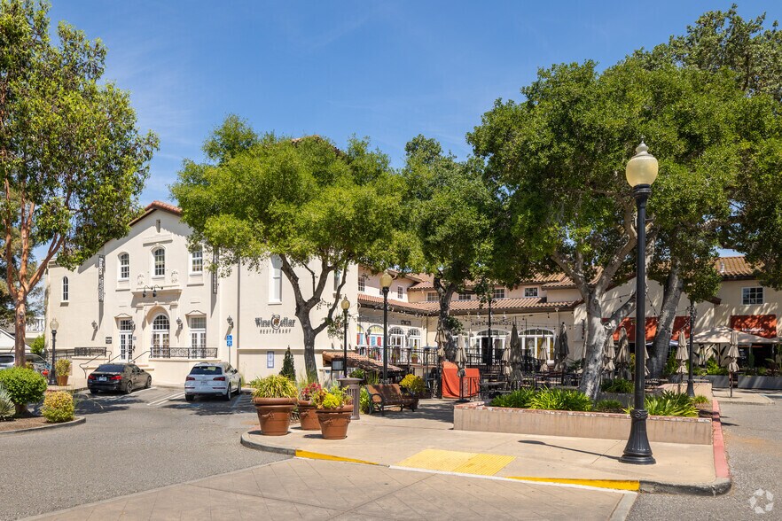 50 University Ave, Los Gatos, CA 95030