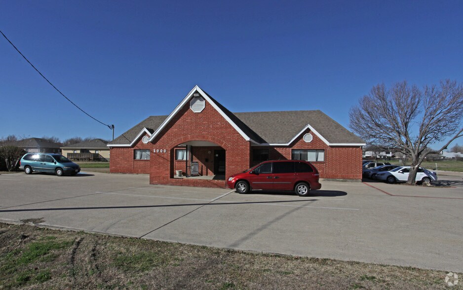 5900 Matlock Rd, Arlington, TX for sale - Primary Photo - Image 1 of 1