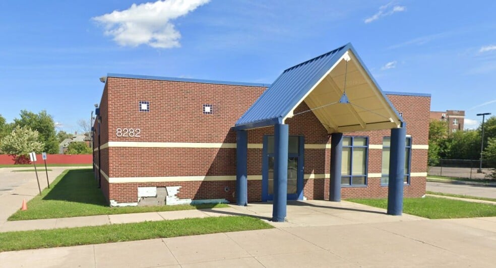 Medical Office Portfolio portfolio of 3 properties for sale on LoopNet.com - Primary Photo - Image 1 of 2