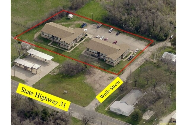 300 N Wells Ave, Hubbard, TX for sale - Primary Photo - Image 1 of 1