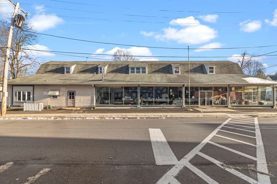 1061 Greeley Ave, Warminster, PA for sale - Building Photo - Image 1 of 21