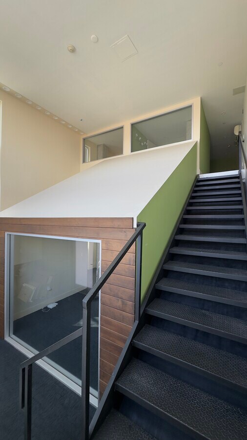 311 Oak St, Oakland, CA 94607 - Unit 113 - - Interior Photo - Image 2 of 9