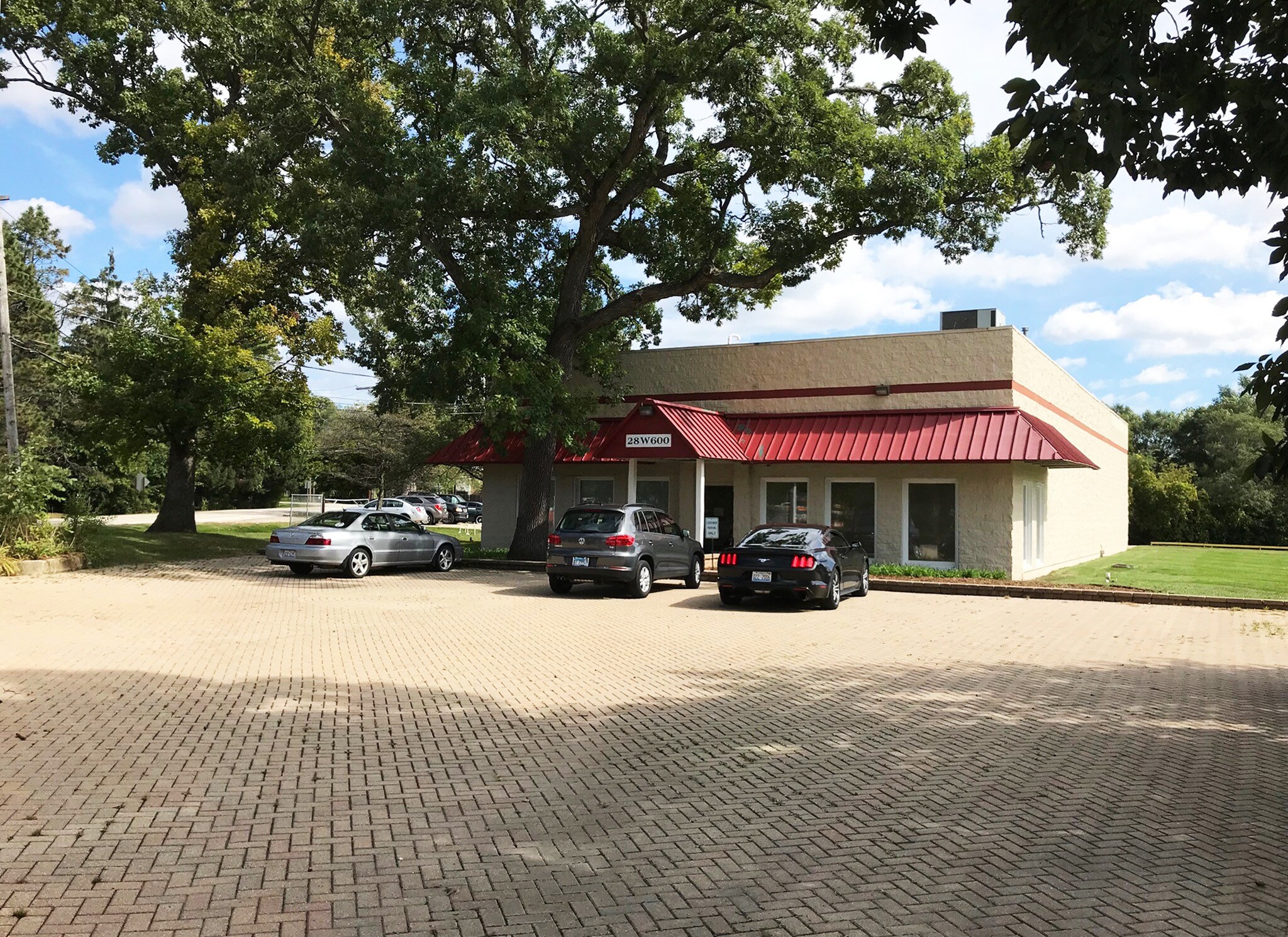 28W600 Roosevelt Rd, Winfield, IL for sale Other- Image 1 of 1