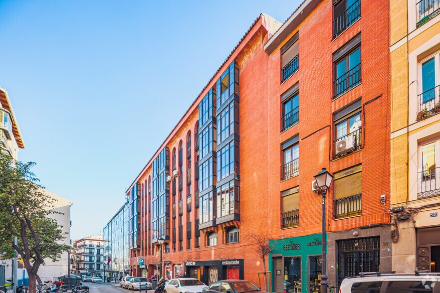 Calle de Augusto Figueroa, 34, Madrid, Madrid for sale - Primary Photo - Image 1 of 1