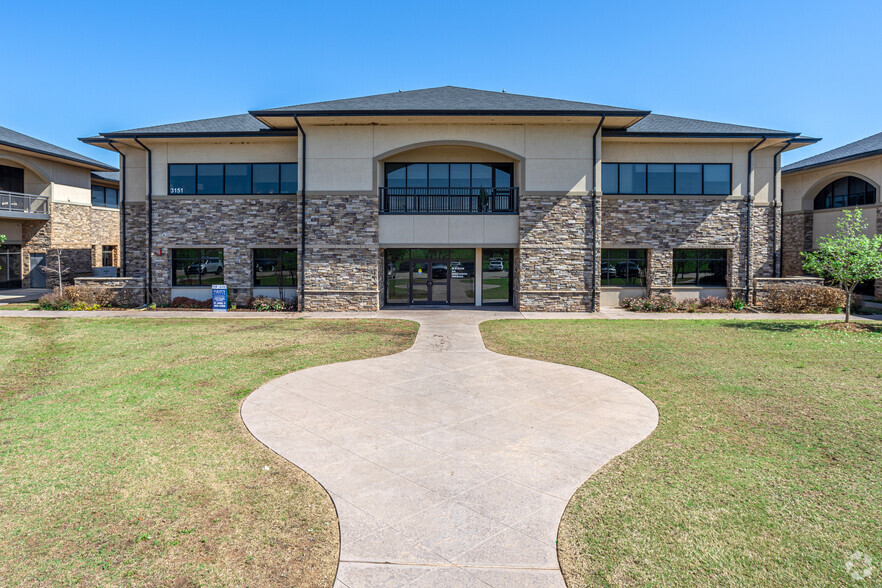 3151 W Tecumseh Rd, Norman, OK for lease - Building Photo - Image 3 of 3