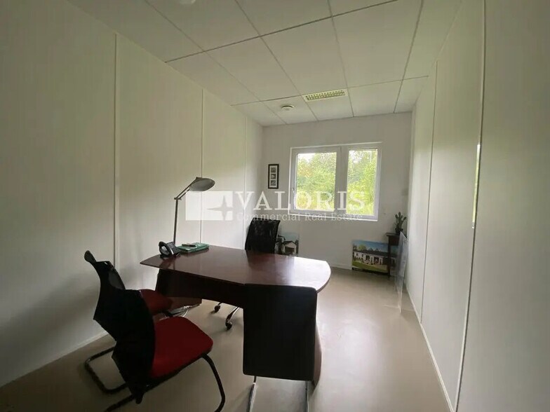 Office in Saint-Priest for sale - Interior Photo - Image 3 of 9
