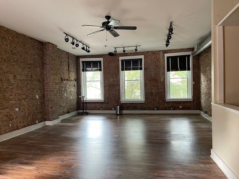 631 Pennsylvania Ave SE, Washington, DC for lease - Interior Photo - Image 3 of 12