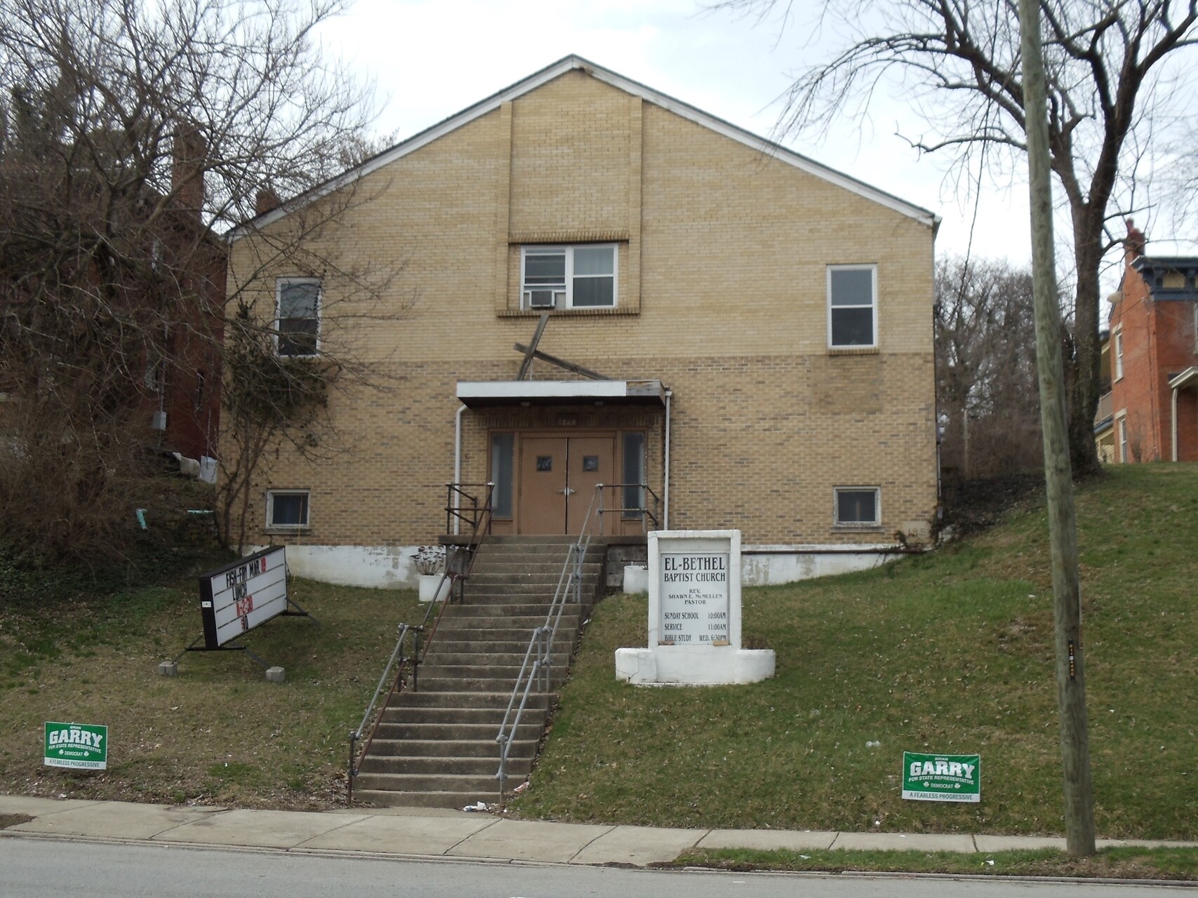 3869 Vine St, Cincinnati, OH for sale Primary Photo- Image 1 of 1