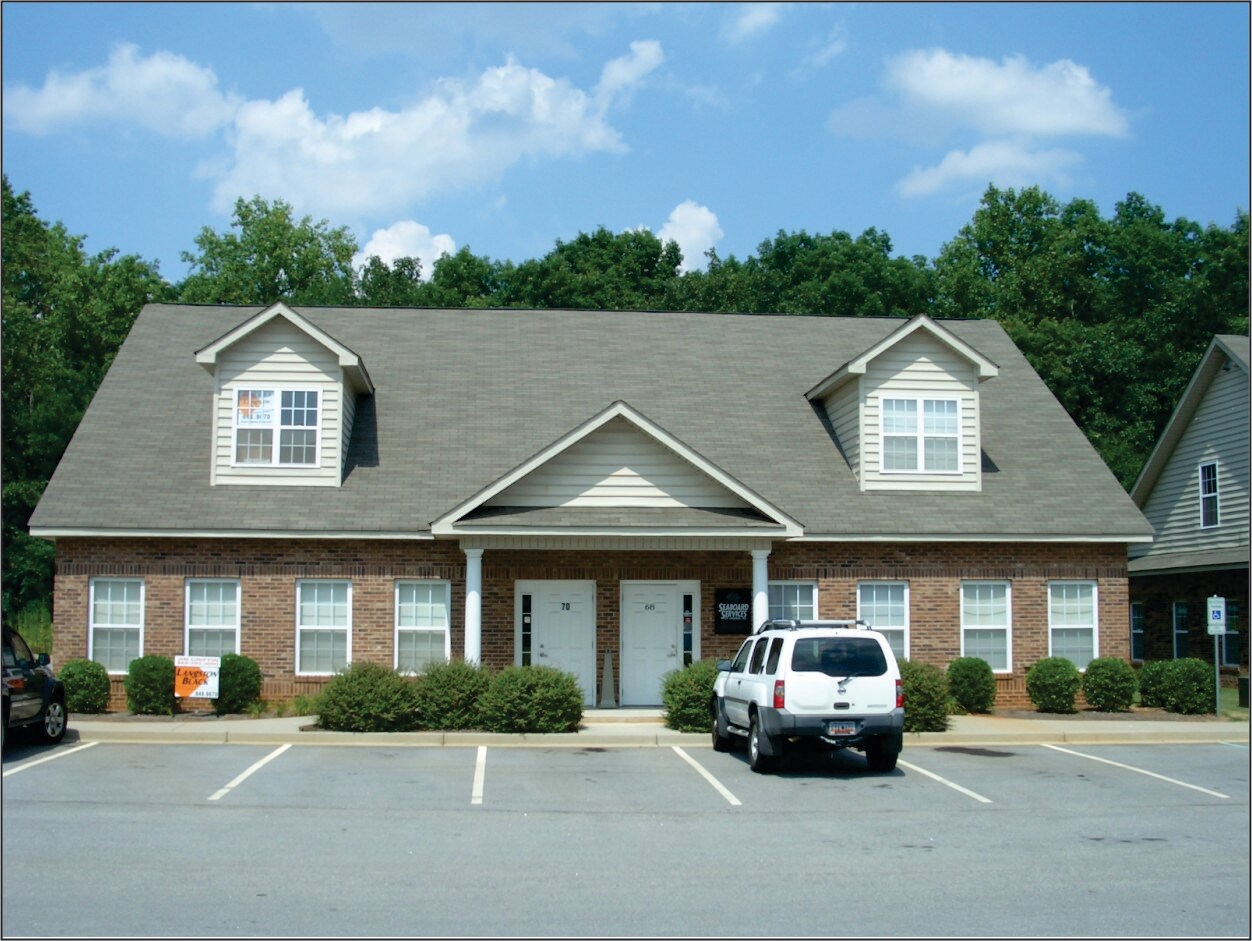 6870 Saint Marks Rd, Taylors, SC 29687