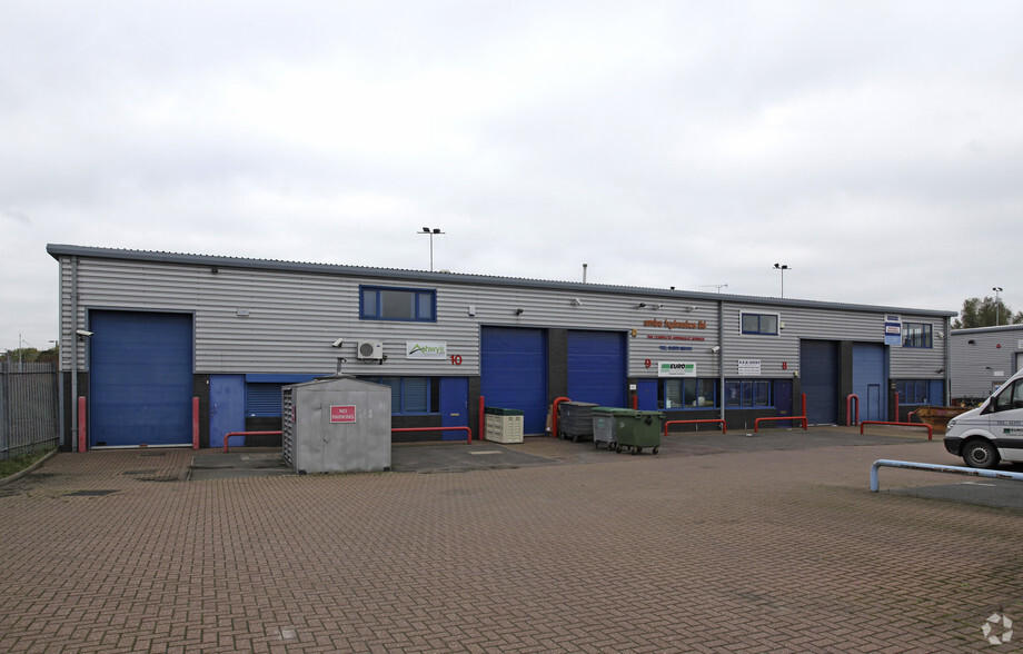 Thurrock Park Way, Tilbury for lease - Primary Photo - Image 1 of 1