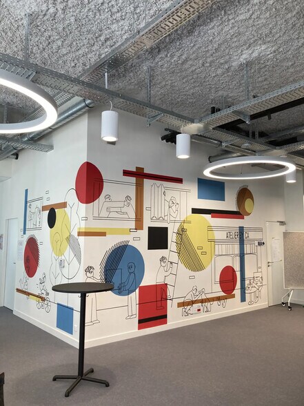 Office in Nantes for lease - Interior Photo - Image 3 of 5