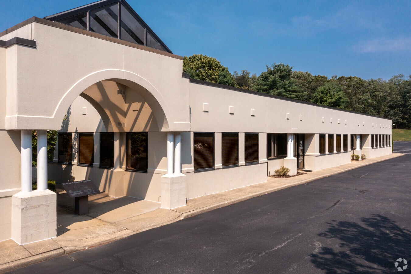 201 Moreland Rd, Hauppauge, NY 11788 Valmont Tower