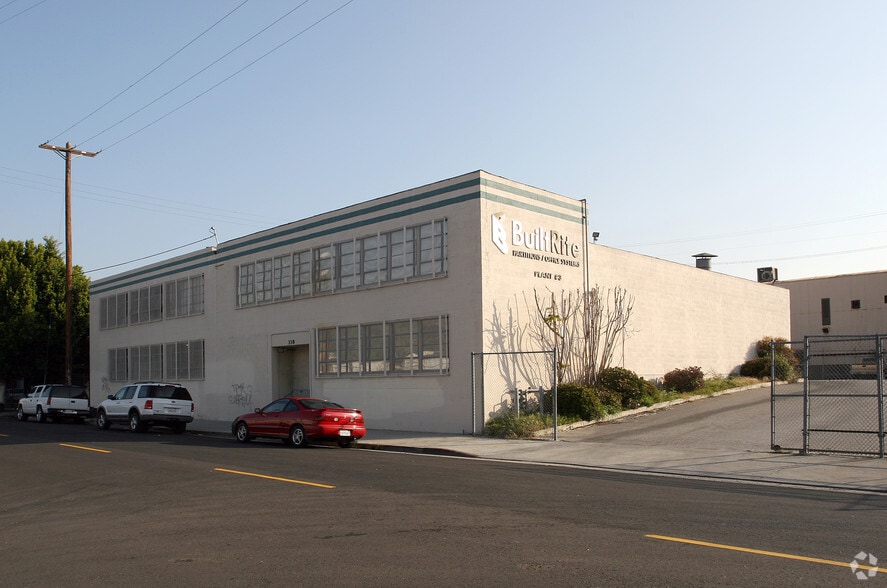 336-346 N Avenue 21, Los Angeles, CA for lease - Building Photo - Image 2 of 5