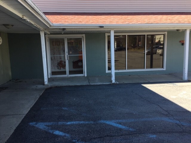 333 Delaware Ave, Delmar, NY for sale - Building Photo - Image 1 of 1