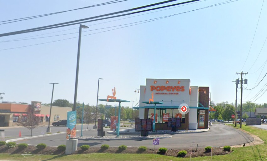 7980 Brewerton Rd, Cicero, NY for lease - Building Photo - Image 2 of 2