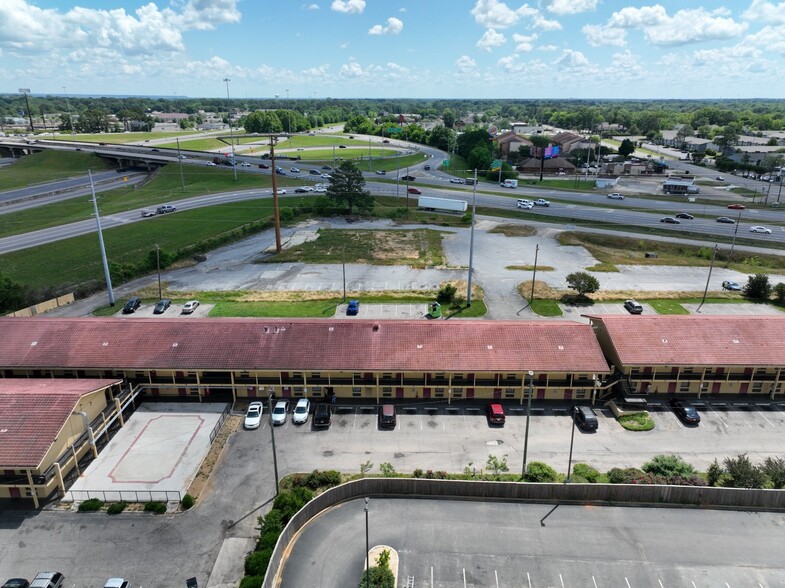 1200 Eastern Blvd, Montgomery, AL for sale - Aerial - Image 2 of 11