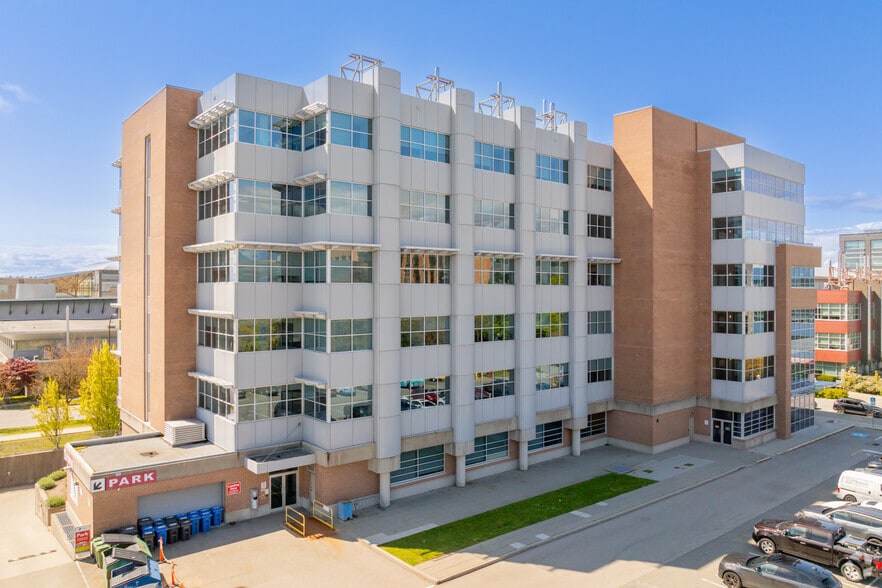 6190 Agronomy Rd, Vancouver, BC for lease - Building Photo - Image 3 of 3