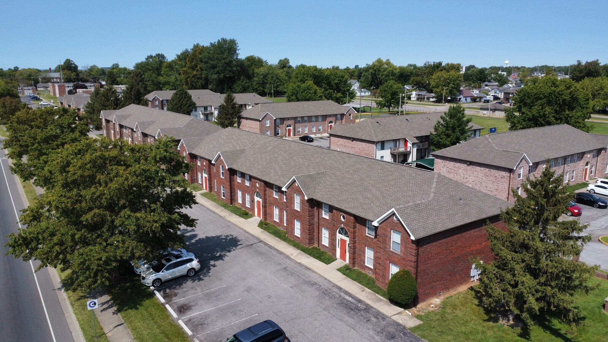 637 E Oak St, Seymour, IN for sale Building Photo- Image 1 of 1