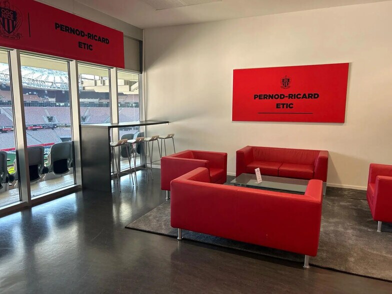Office in Nice for lease - Interior Photo - Image 1 of 4