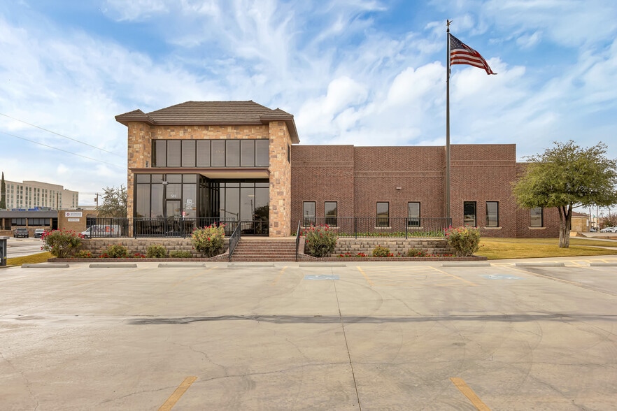 501 E 7th St, Odessa, TX for sale - Primary Photo - Image 1 of 47