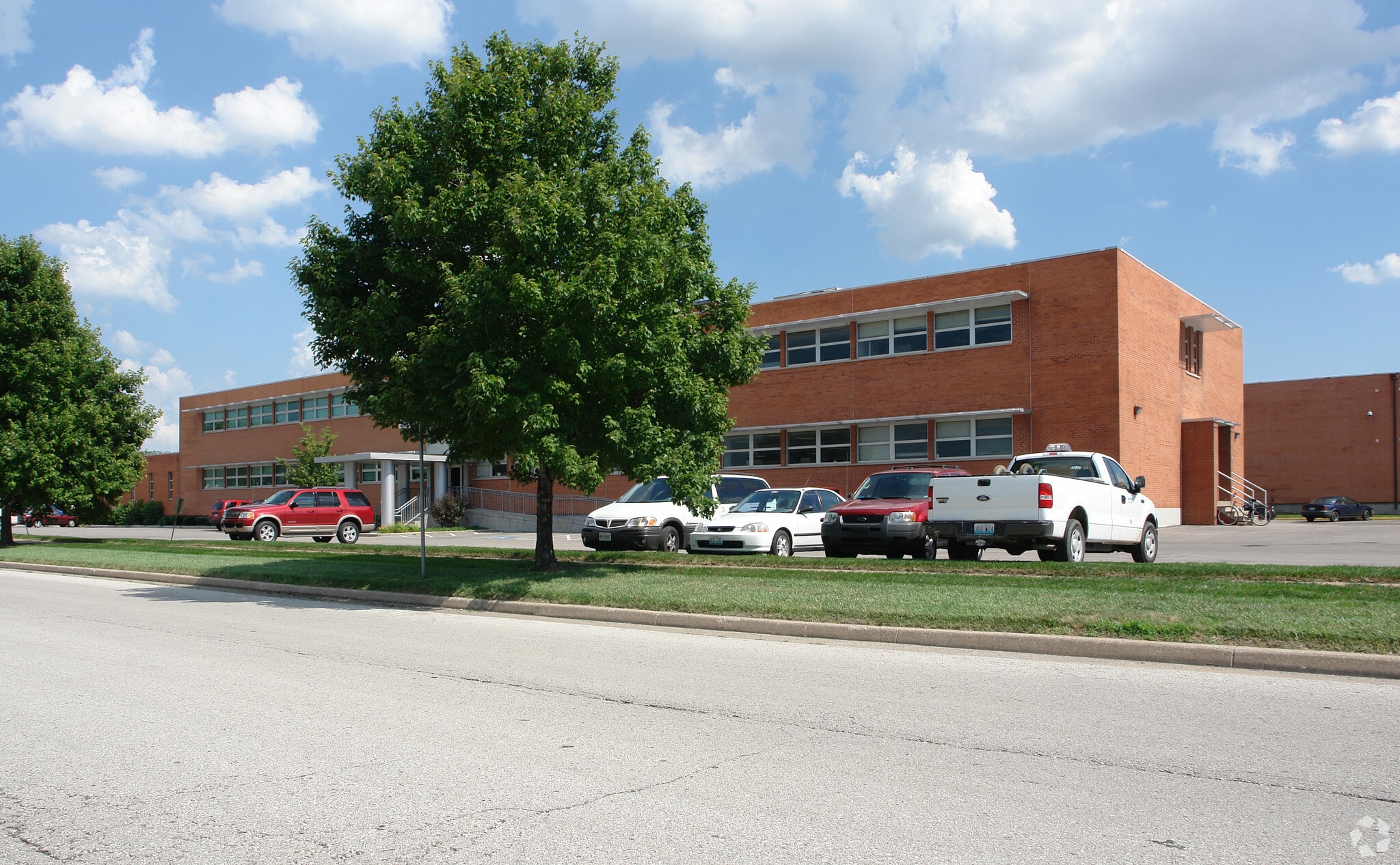 103 W 26th Ave, North Kansas City, MO for sale Primary Photo- Image 1 of 5