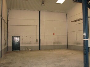 Calle Plomo, 21, San Martín de la Vega, Madrid for lease Interior Photo- Image 2 of 4