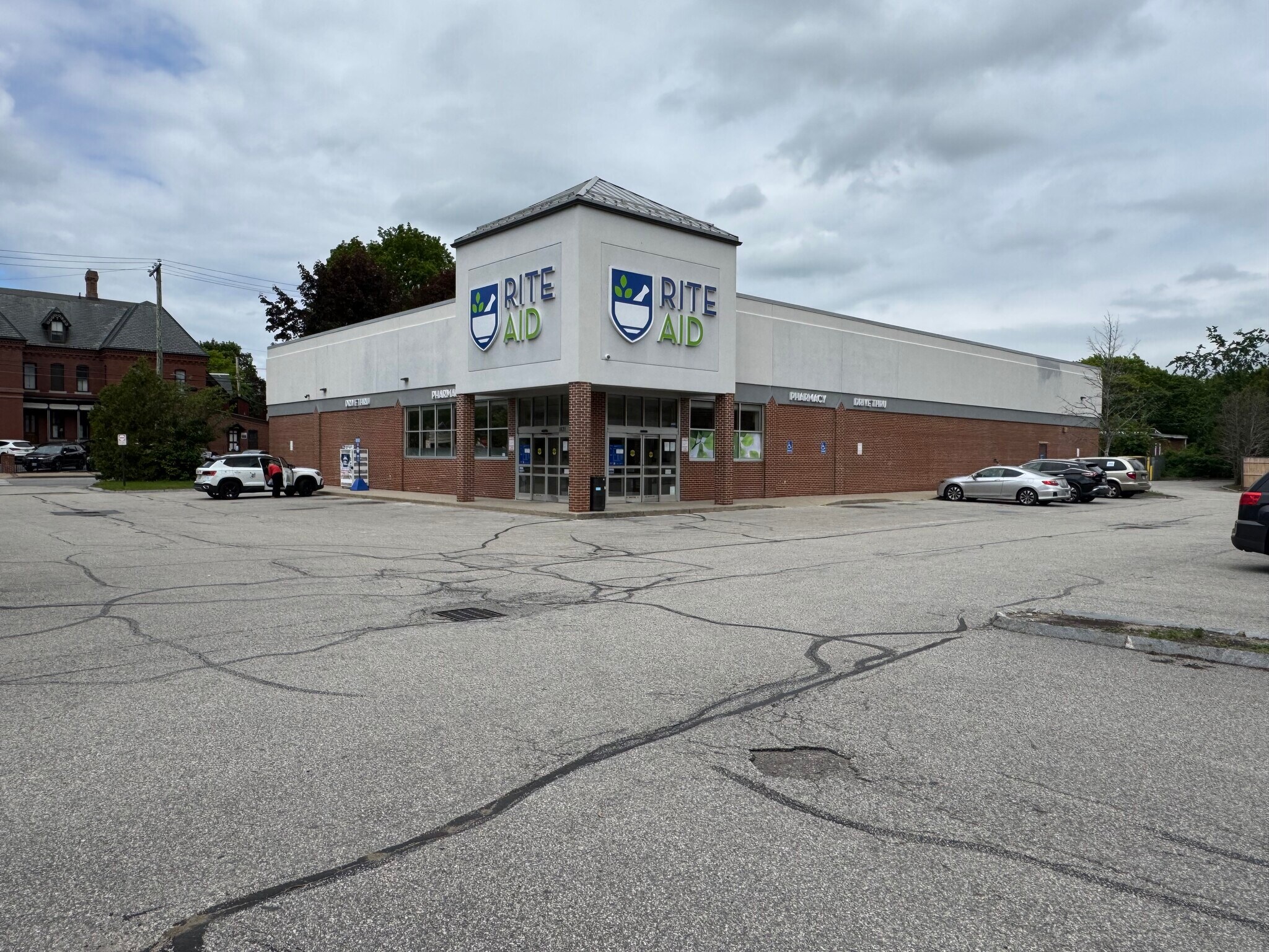 1631 Elm St, Manchester, NH for sale Building Photo- Image 1 of 1