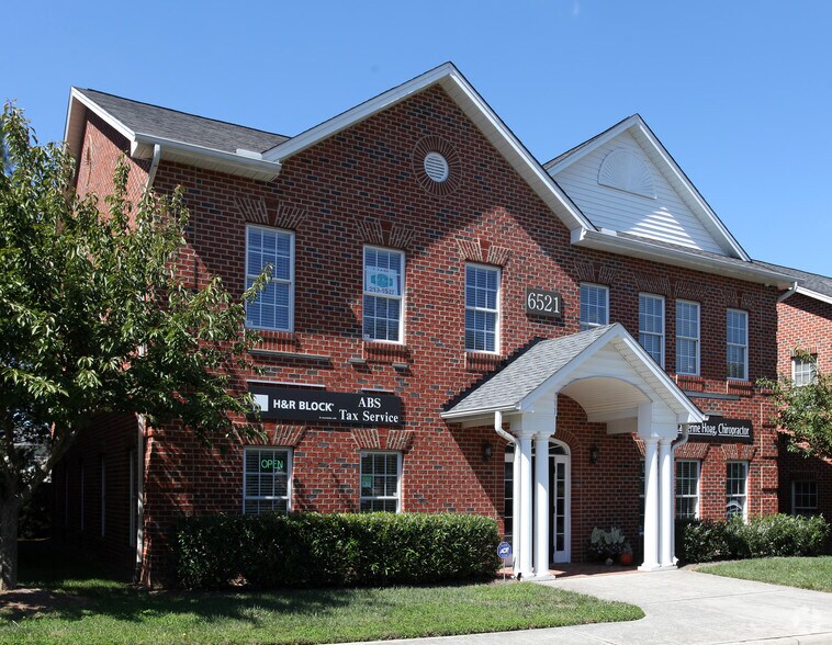 6521 Creedmoor Rd, Raleigh, NC 27613